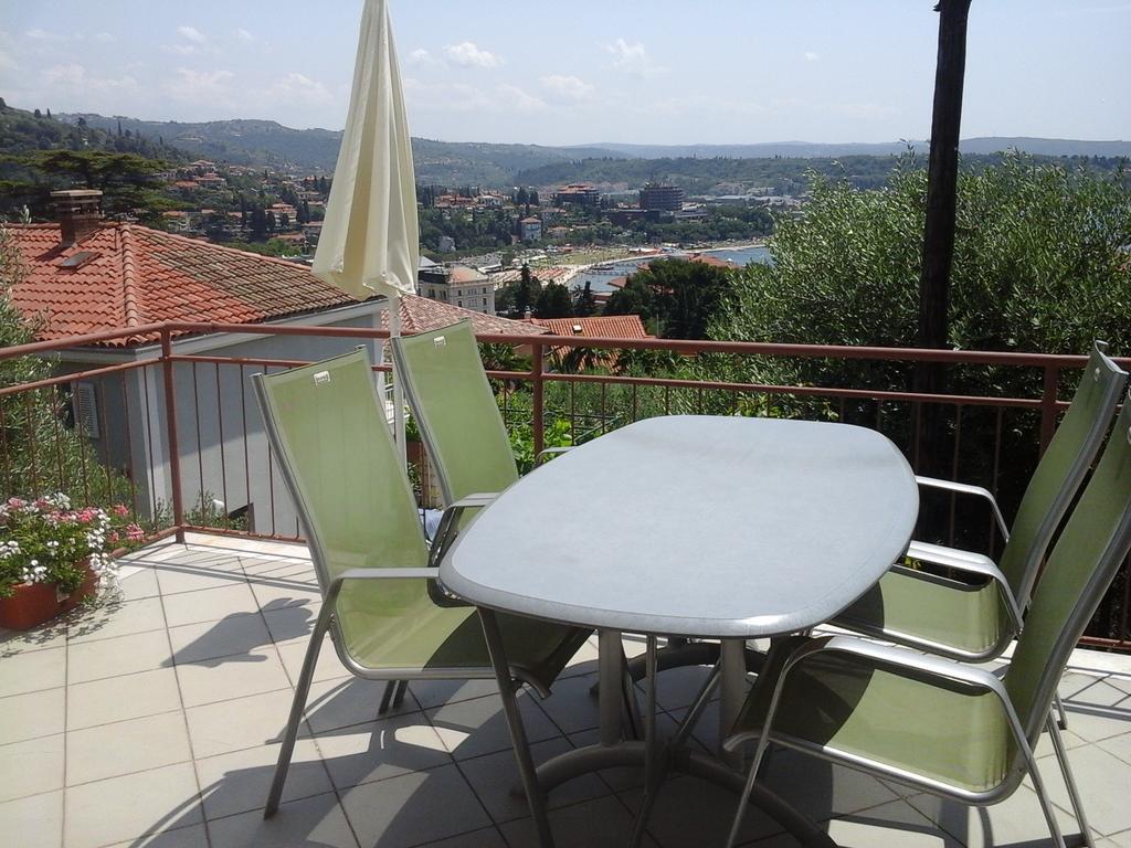 Apartments Ogrin Порторож Екстериор снимка